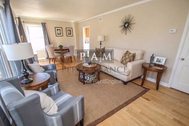 Foto del edificio - 4795 N Idlewild Ave