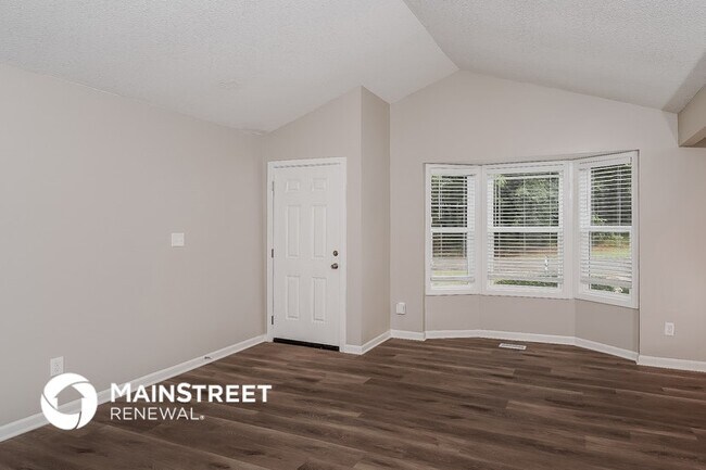 Building Photo - 1729 Tall Oak Cir