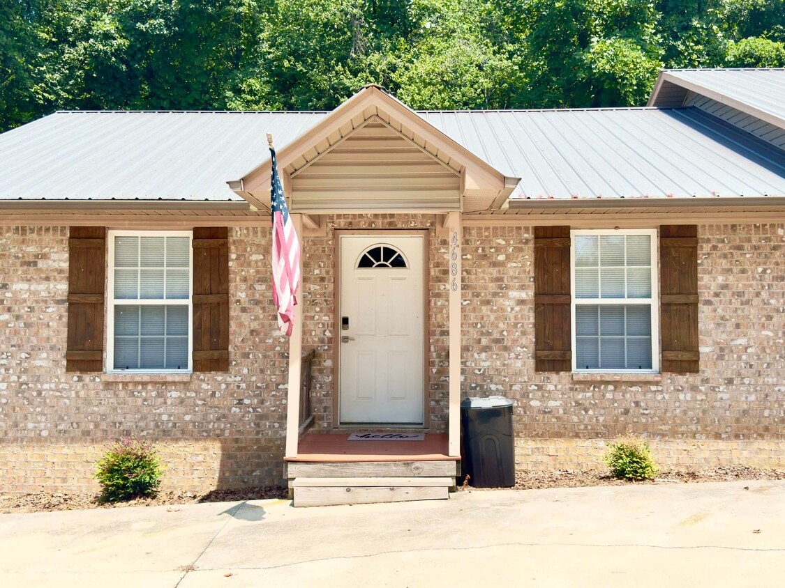 Primary Photo - Easterwood Properties Guntersville Gilley ...