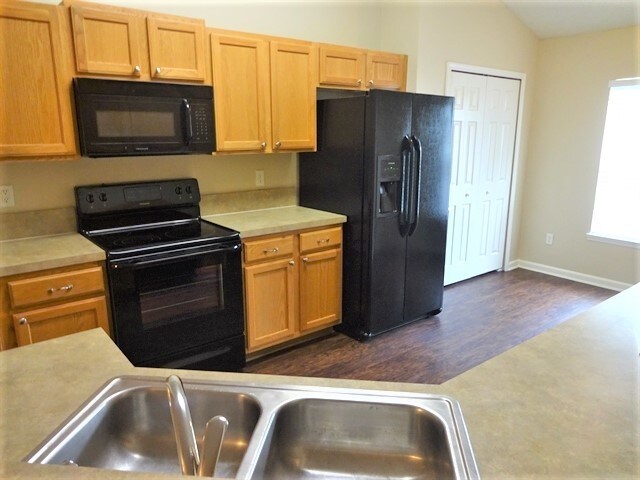 Foto del edificio - 7701 Westport Bay Dr