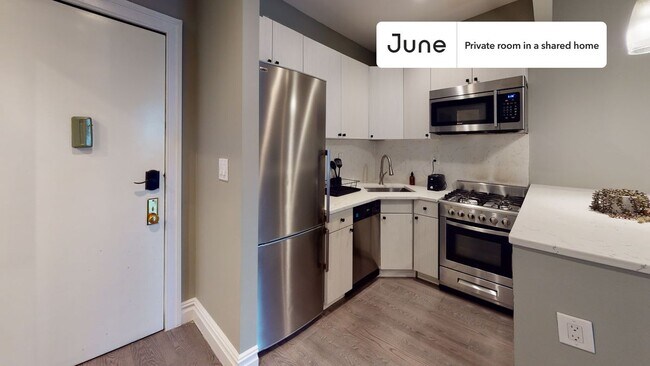 Foto del edificio - Room in Shared 3 bed/2 bath home