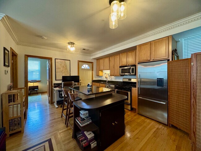 Foto del edificio - 3538 W Ainslie St