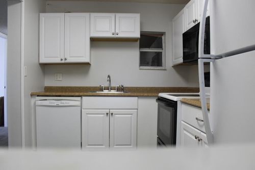 Foto del edificio - 760 E Ocean Ave