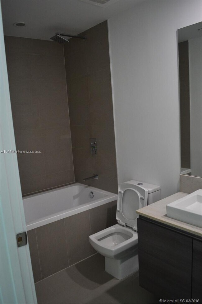 Foto del edificio - 1080 Brickell Ave
