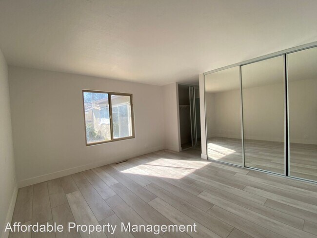 Building Photo - 3 br, 2 bath House - 6132 Robertson Avenue