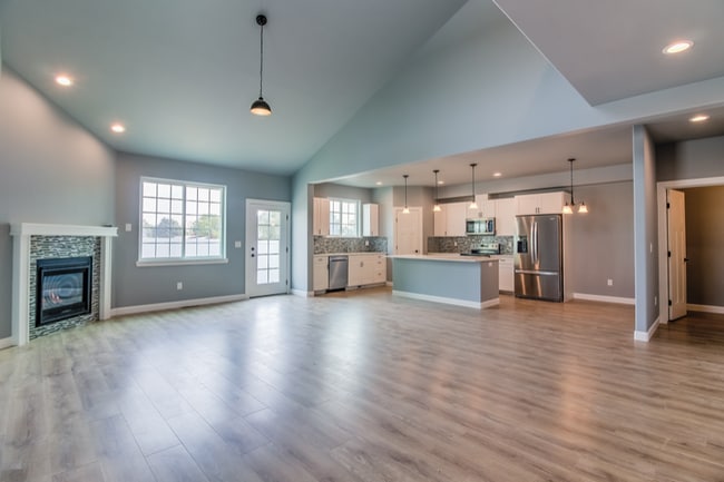 Building Photo - 671 S 83rd Ave