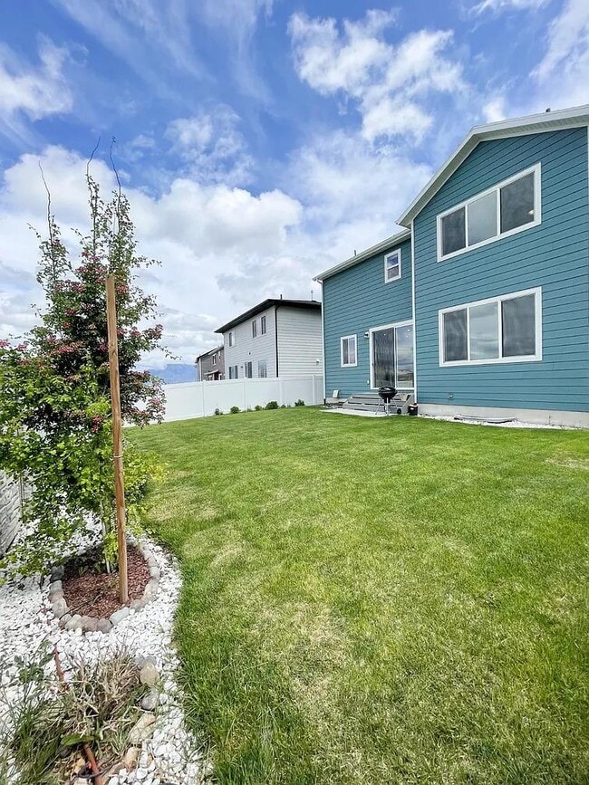 Foto del edificio - 364 W Snowberry Dr