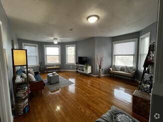 Building Photo - 6 Hymer St