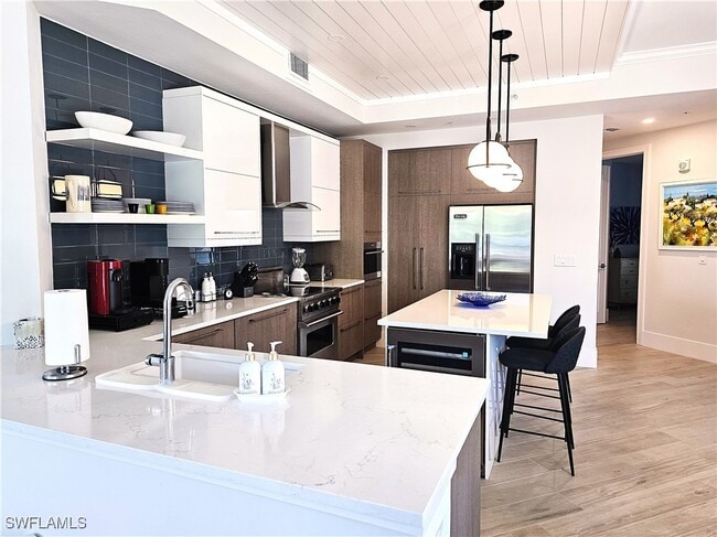 Building Photo - 10620 Gulf Shore Dr