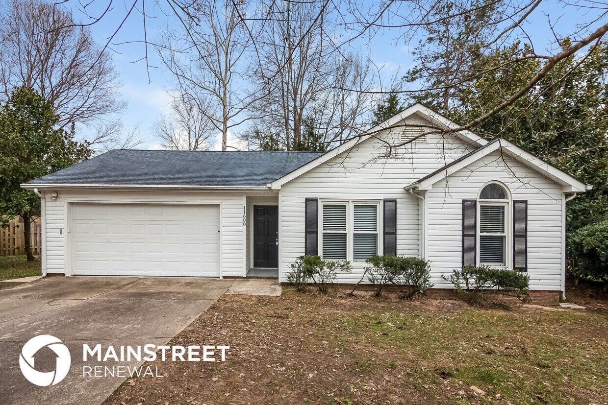 Foto principal - 11600 Norkett Dr