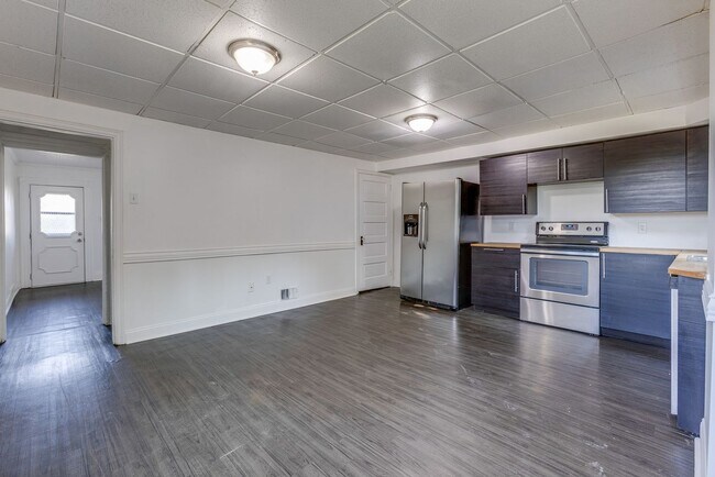 Foto del edificio - 81 Westwood St