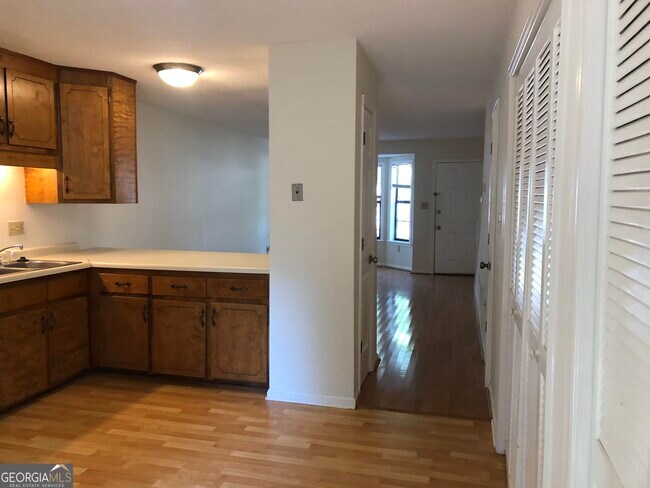 Foto del edificio - 415 Peabody St