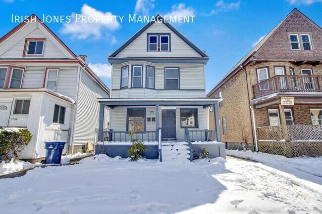 Foto del edificio - 39 Glendale Pl