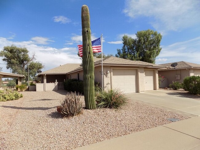 Building Photo - Golf Course Property in 55+ Community