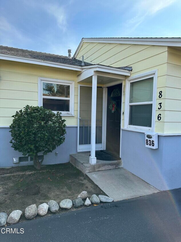 Primary Photo - 836 W Colorado Blvd