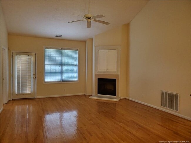 Building Photo - 3129 Wisteria Ln