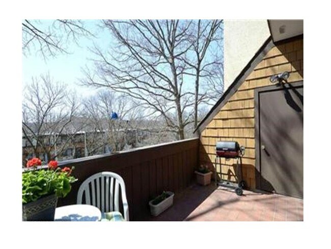 Foto del edificio - 2226 S Quincy St