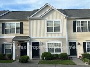 Building Photo - 3131 Ivy Wood Ln