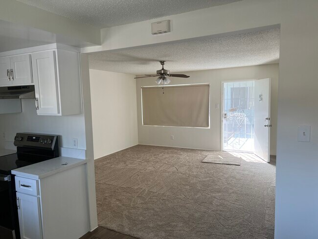 Foto del edificio - 1030 W 159th St