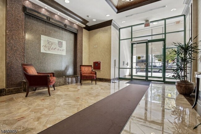 Foto del edificio - 48 S Park St