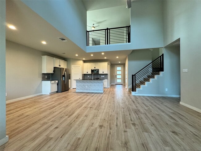 Foto del edificio - 10213 Prairie Creek Ln
