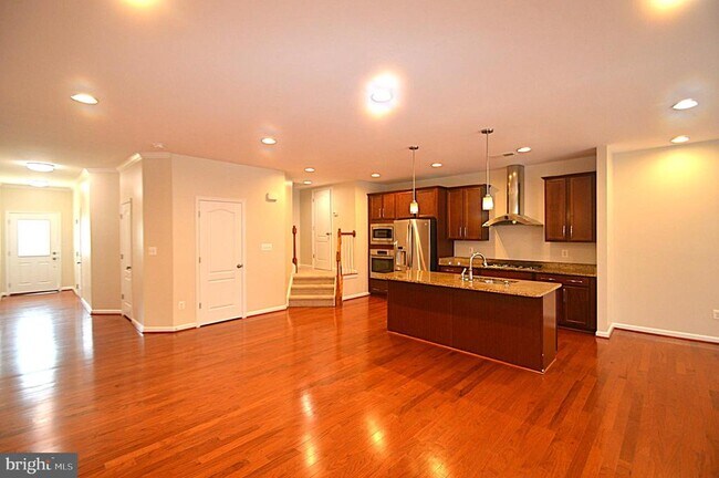 Foto del edificio - 41932 Stoneyford Terrace