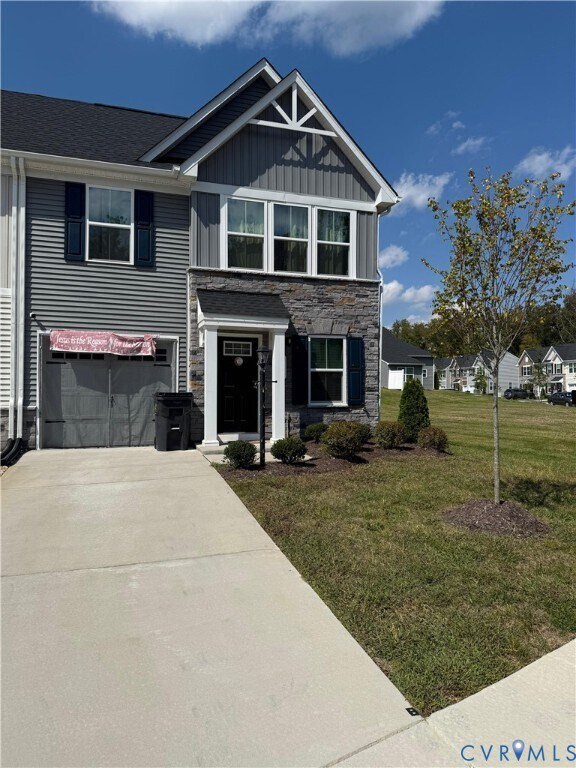 Foto del edificio - 5509 Addison Gate Dr