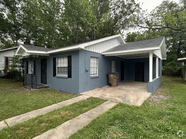 Building Photo - 1207 Bay Ave