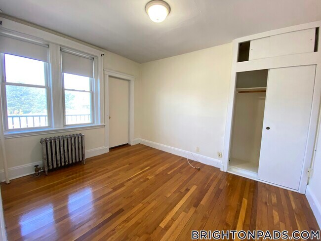 Foto del edificio - 127 Washington St
