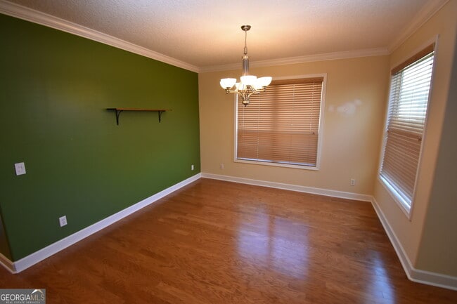 Foto del edificio - 102 Miller Dr