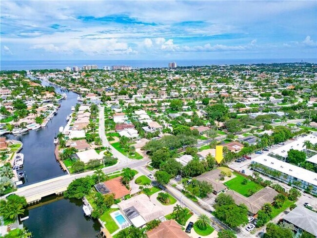 Foto del edificio - 2170 NE 44th St