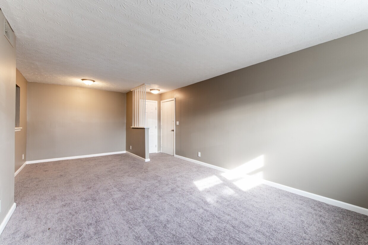 Preston Commons Apartments Louisville, KY