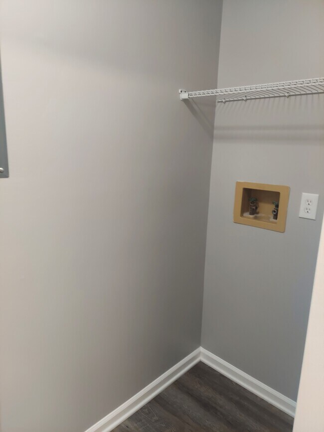 Conexión para lavadora/secadora - 108 Bell St