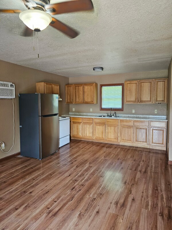 Foto principal - 4558 Knoxville Hwy