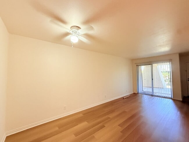 Building Photo - 2857 N Los Felices Rd