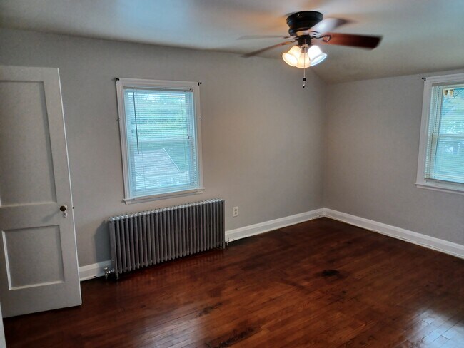 Building Photo - 3608 Landbeck Rd