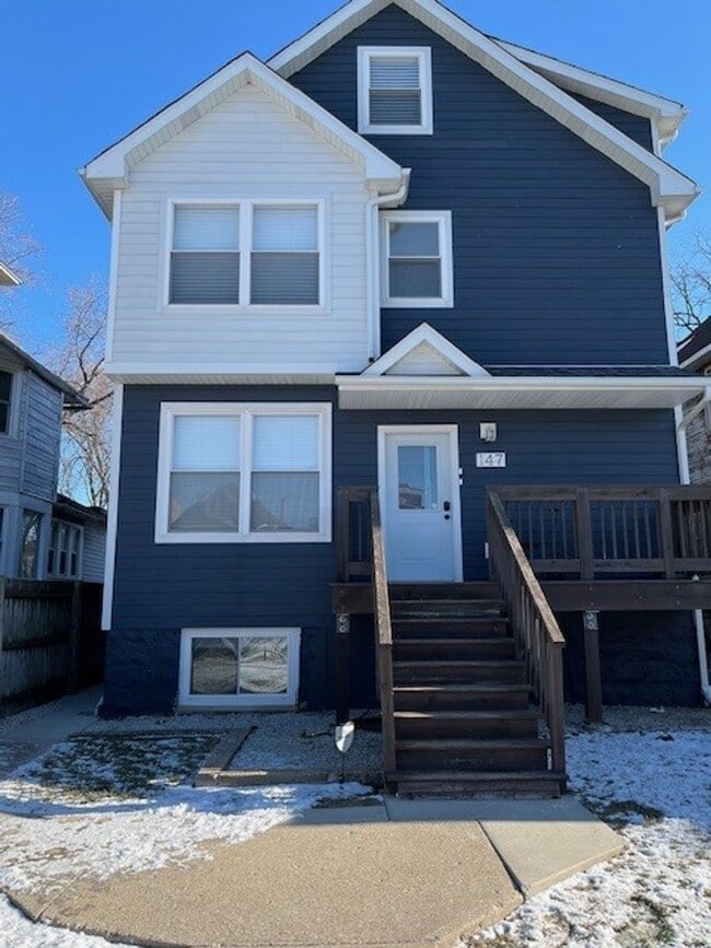 Building Photo - 147 N Menard Ave