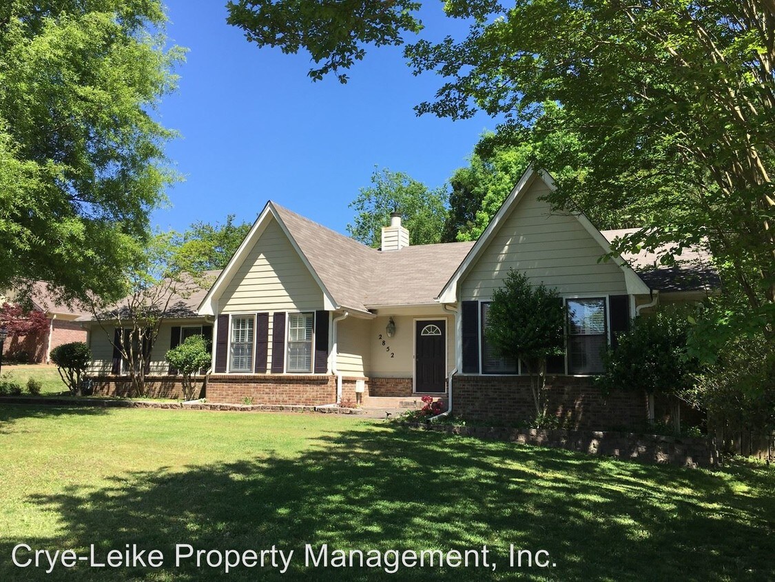 3 br, 2 bath House 2852 Misty Ridge Cv. House Rental in Memphis, TN