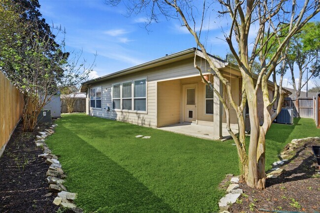 Building Photo - 7018 Chapel Meadow Ln