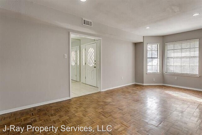 Building Photo - 3 br, 2.5 bath House - 3910 W 6th Street