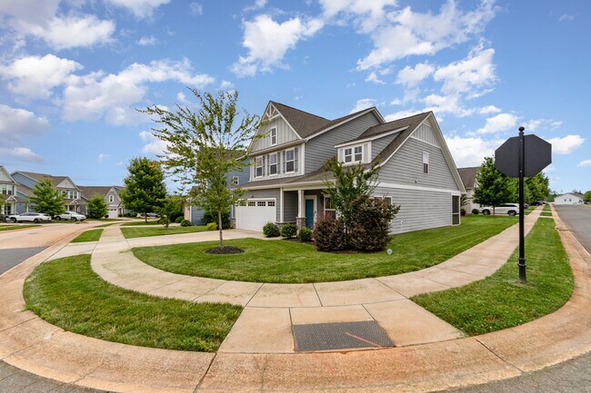 Building Photo - 40163 Crooked Stick Dr