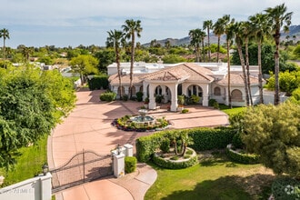 Building Photo - 6649 E Berneil Dr