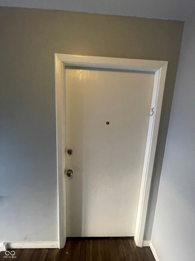 Building Photo - 701 S 14th St