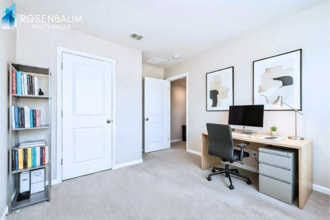 Building Photo - 8764 W Reventon Dr