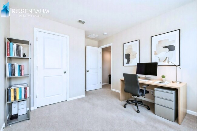 Foto del edificio - 8764 W Reventon Dr
