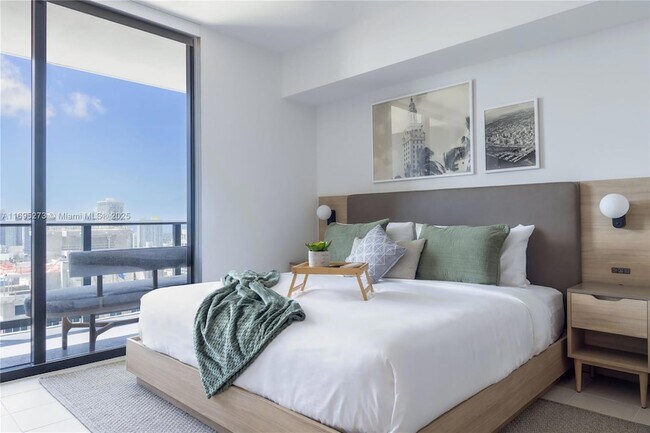 Foto del edificio - 159 NE 6th St