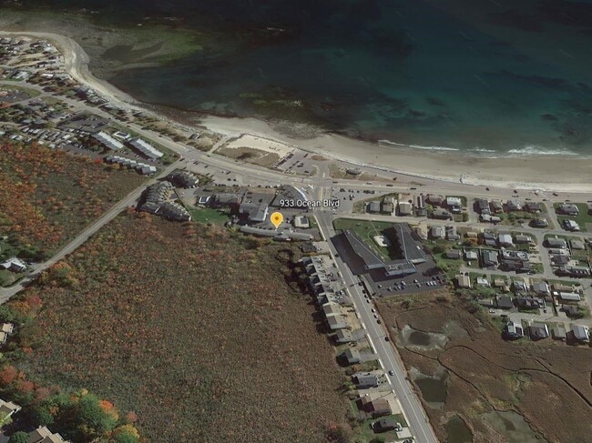 Building Photo - 933 Ocean Rd
