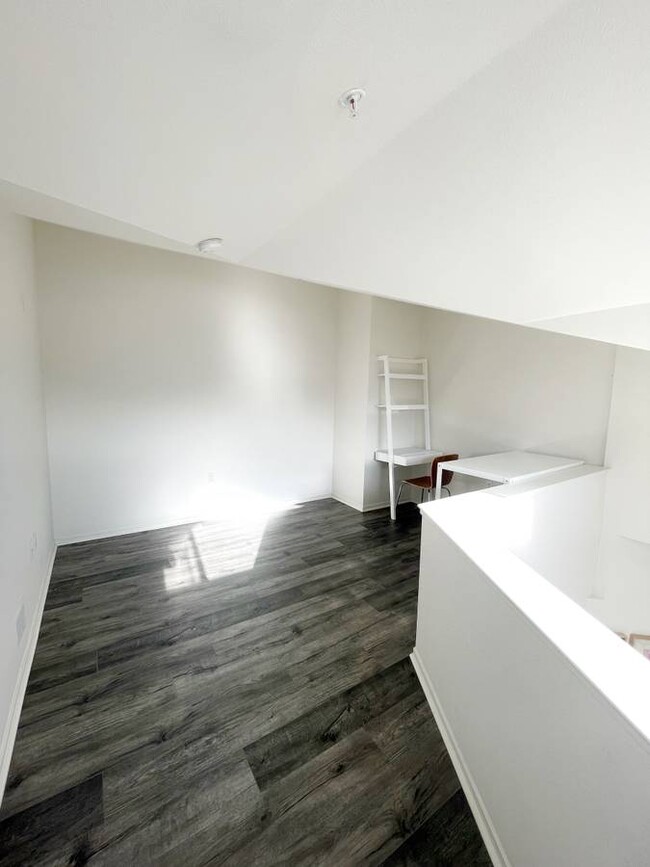 Loft or 3rd Bedroom - 135 Valencia St
