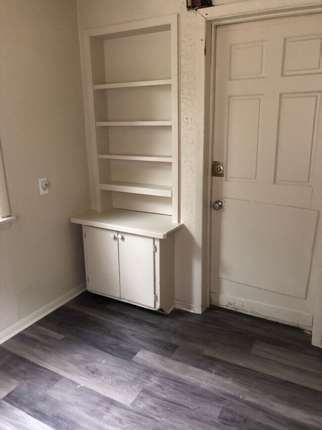 Foto del edificio - 2429 N 55th St