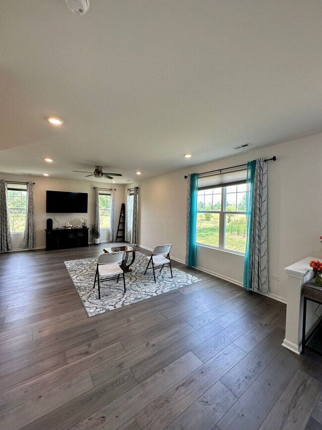 Building Photo - 12638 S Talbot Cir